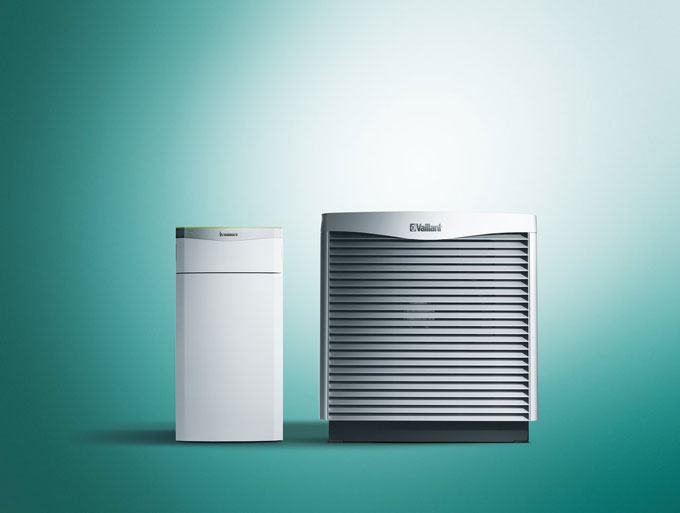 Vailliant flexoTHERM with aroCOLLECT air source heat pump